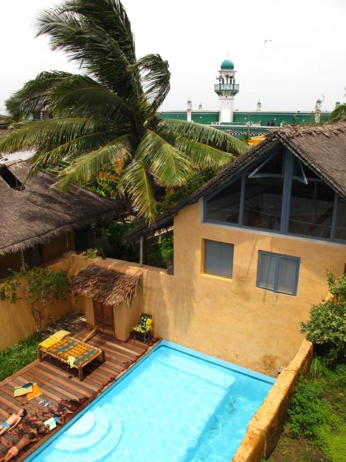 Patio Dos Quintalinhos - Casa Di Gabriele Bed & Breakfast Ilha de Mocambique Exterior photo